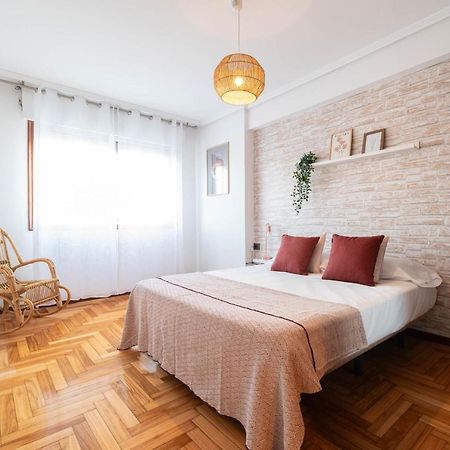 Apartament Amplia Vivienda Con Garaje Vigo Zewnętrze zdjęcie