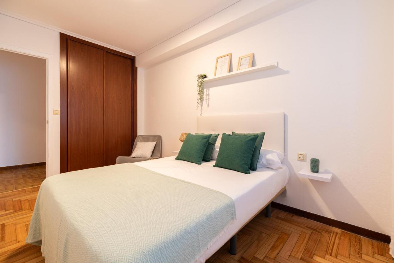 Apartament Amplia Vivienda Con Garaje Vigo Zewnętrze zdjęcie