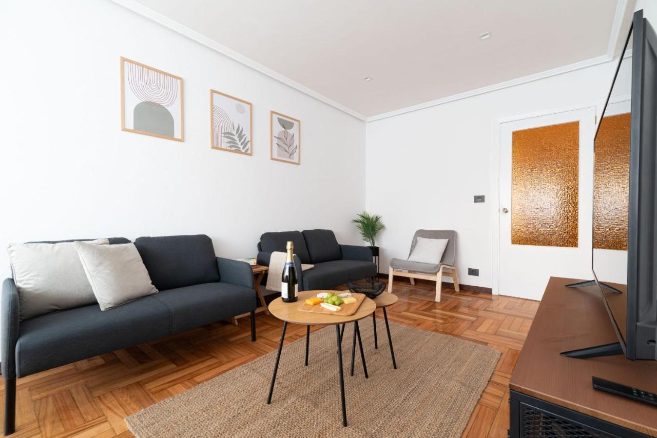 Apartament Amplia Vivienda Con Garaje Vigo Zewnętrze zdjęcie