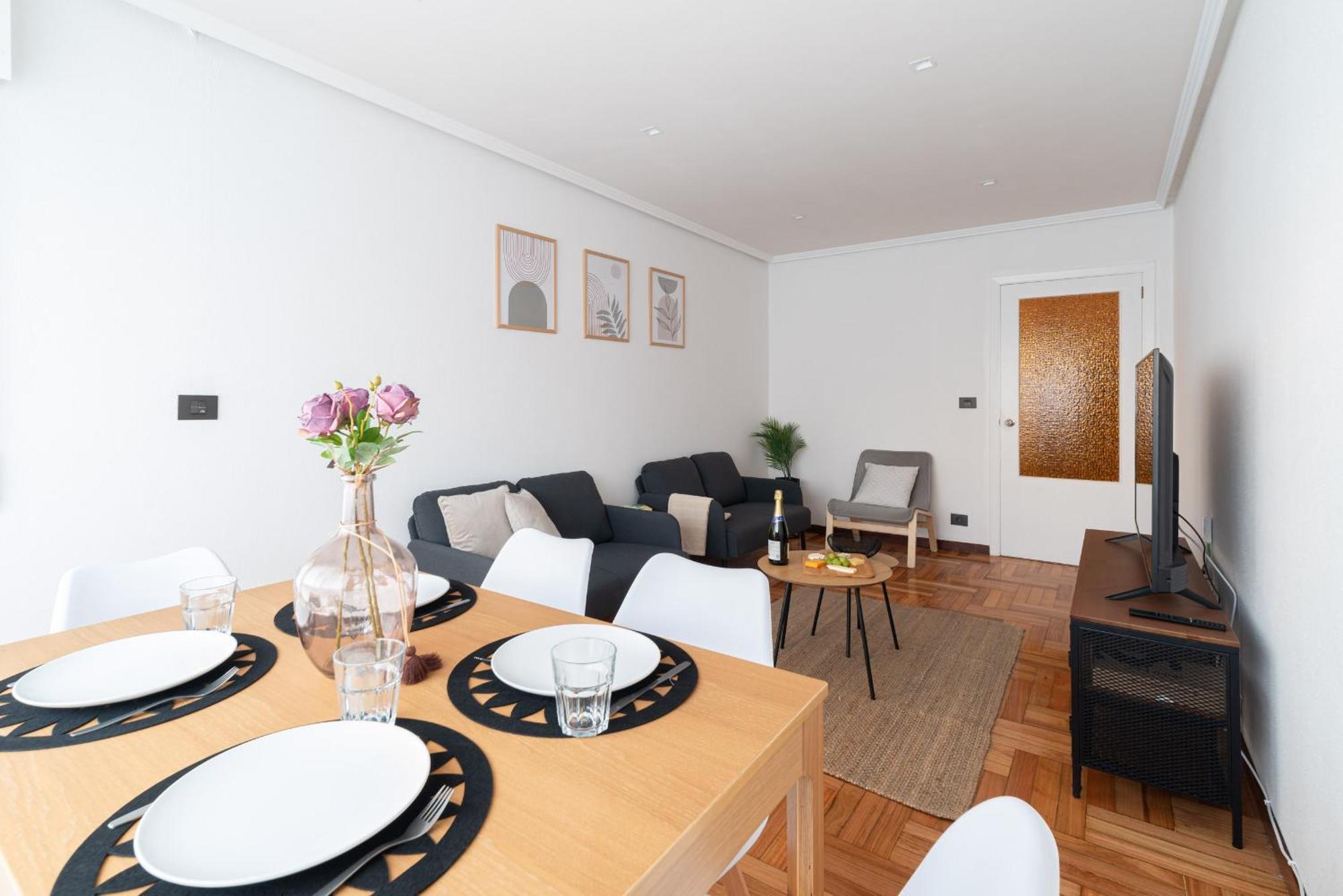 Apartament Amplia Vivienda Con Garaje Vigo Zewnętrze zdjęcie